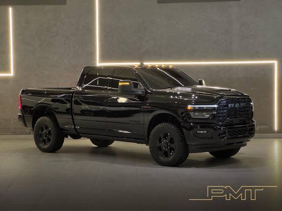 RAM 3500 6.7 I6 TURBO DIESEL LARAMIE NIGHT EDITION CD 4X4 AUTOMÁTICO RAM 3500 6.7 I6 TURBO DIESEL LARAMIE NIGHT EDITION CD 4X4 AUTOMÁTICO